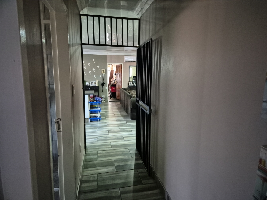 3 Bedroom Property for Sale in Elandia North West